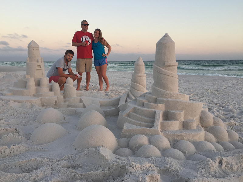 33373937024_a75f47389a_c